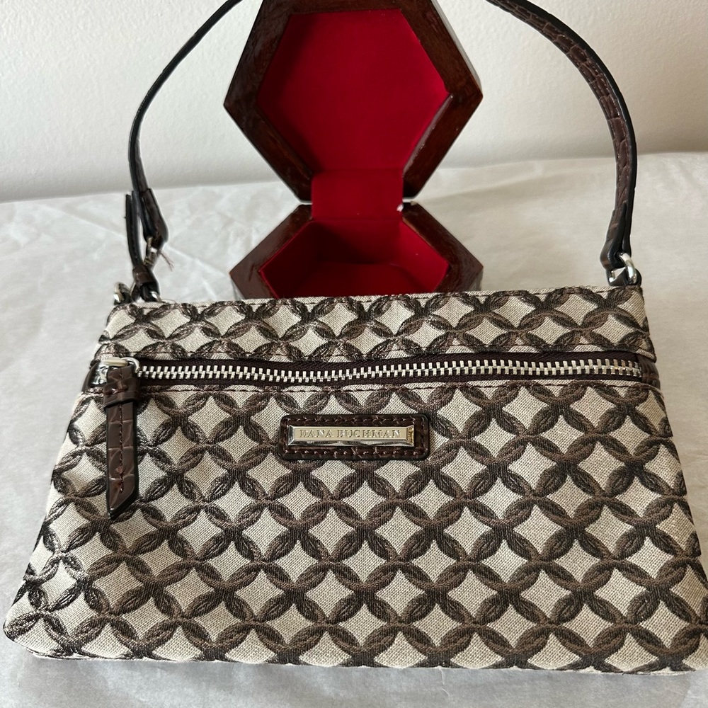 Dana Buchman Short Shoulder Purse/Wallet